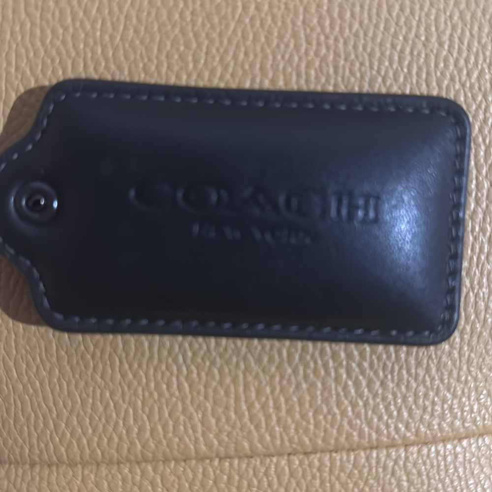 Comfortable - image 6